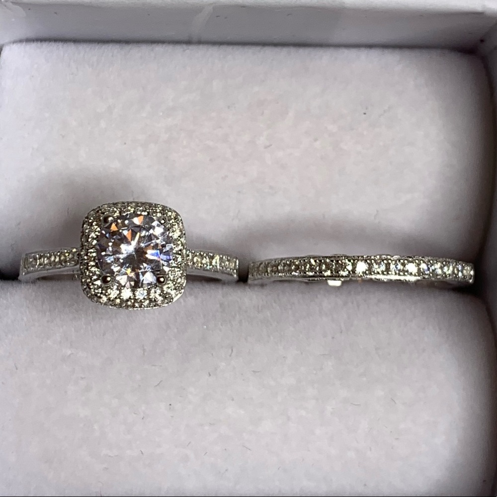 Bridal Set-CZ Diamond Halo Design 925 Silver - Picture 2 of 11